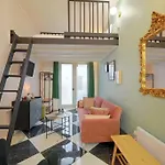 Renovated, Chic Studio For Two